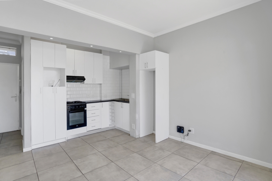 To Let 2 Bedroom Property for Rent in Zonnebloem Western Cape
